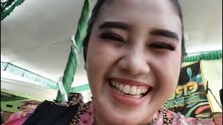 setelah sekian purnama gak lihat desti