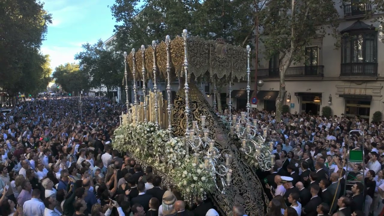 Esperanza de Triana en Reyes Católicos 25 10 2025