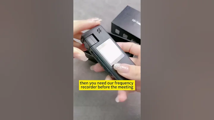 2Vandlion Mini Sports Camera 180° Rotating Lens HD Video 10 Hour Recording Portable Compact Camera