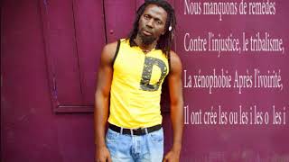 Tiken Jah Fakoly  Le pays va mal lyrics en francais