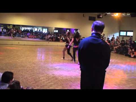 Disco Show Sarah & Larissa 23/01/2011