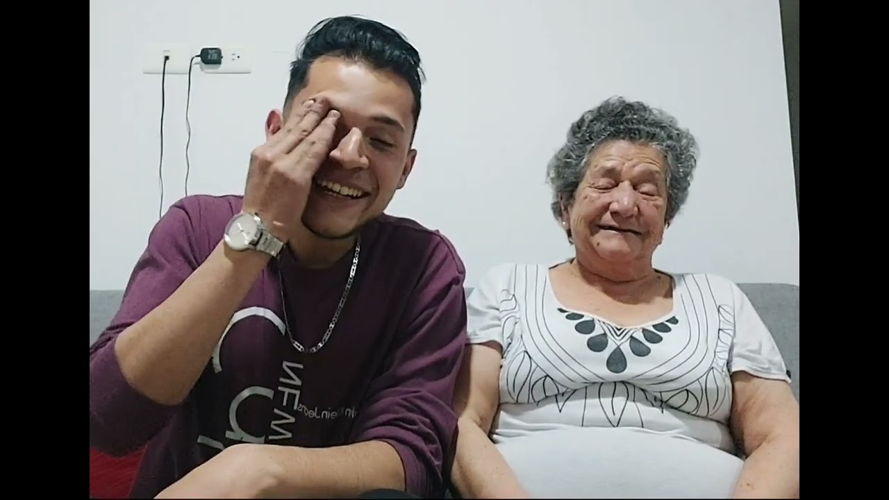 broma de la beca a mi abuelita