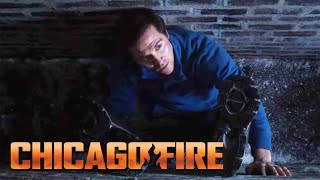 Man Stuck Between Two Walls | Chicago Fire Resimi