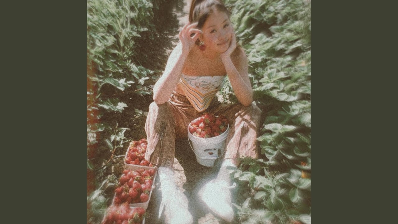 Watch strawberry on YouTube Watch strawberry on YouTube