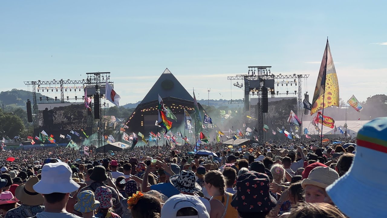 Суббота 24 апреля. Гластонбери 2023. Glastonbury 2023. Live @ Glastonbury 2023. Glastonbury.