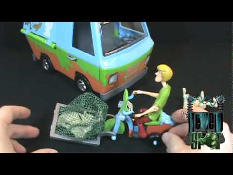 Scooby Doo Mystery Machine Ghost Patrol Toy Review @TheReviewSpot 