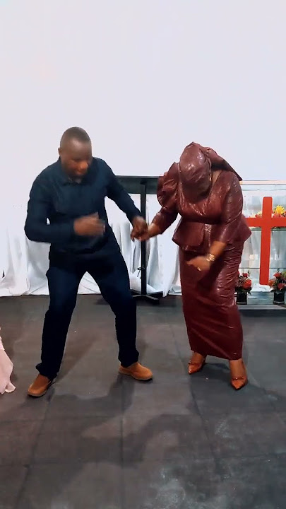 Bonny Mwaitege and Mrs Mwaitege - wakicheza Kwa pamoja