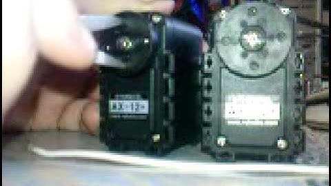 AX 12 servo moving