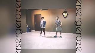Alper Erözer Mükemmel Dans Videolari