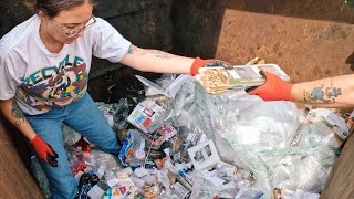 Dumpster Diving at Stores – Tons of Meats, Cheeses, \& Other Great Food!