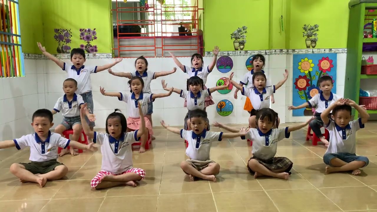 Múa: thân sinh phụ mẫu 