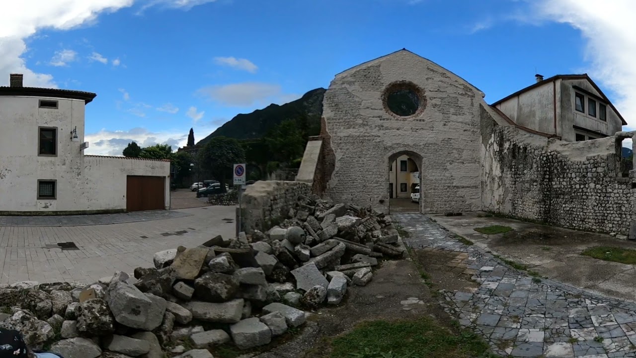Venzone, Italy - Virtual reality walk