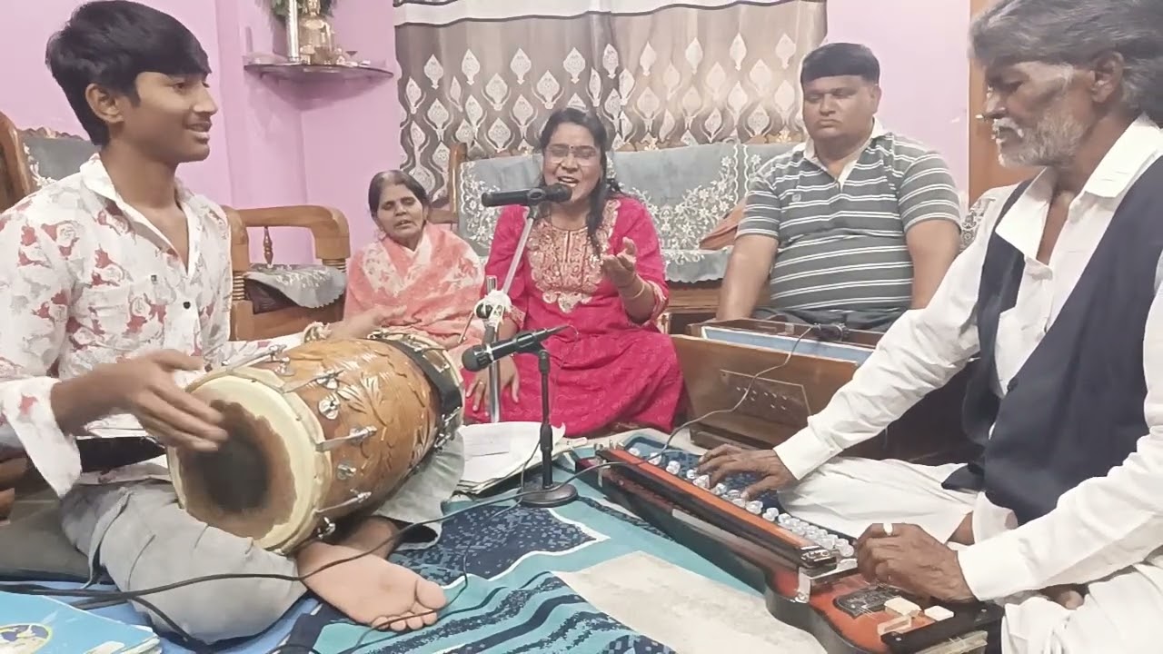 एका कंगालाने कंगालाला केले मालामाल हे गीत सर्वांनी लाईक शेअर सबस्क्राईब करावे ही नम्र विनंती जयभीम