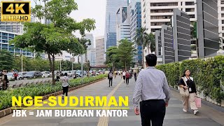 Jalan JAM BUBARAN KANTOR di Sudirman Jakarta❗ Rush Hour walk around Jakarta downtown to Chillax❕