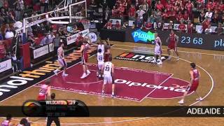 Perth Wildcats v Adelaide 36ers - Round 4 Highlights - iiNet NBL Championship 2011/12