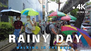 [4K UHD] Walking in the Rain in Bangkok Ari Neighborhood (Ari BTS Station & Ari Soi 1)