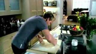Gordon Ramsay   How to roll shortcrust pastry   YouTube screenshot 4