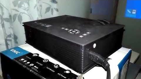 UNIC UC 46 WiFi LED Projector Video Review  Full HD