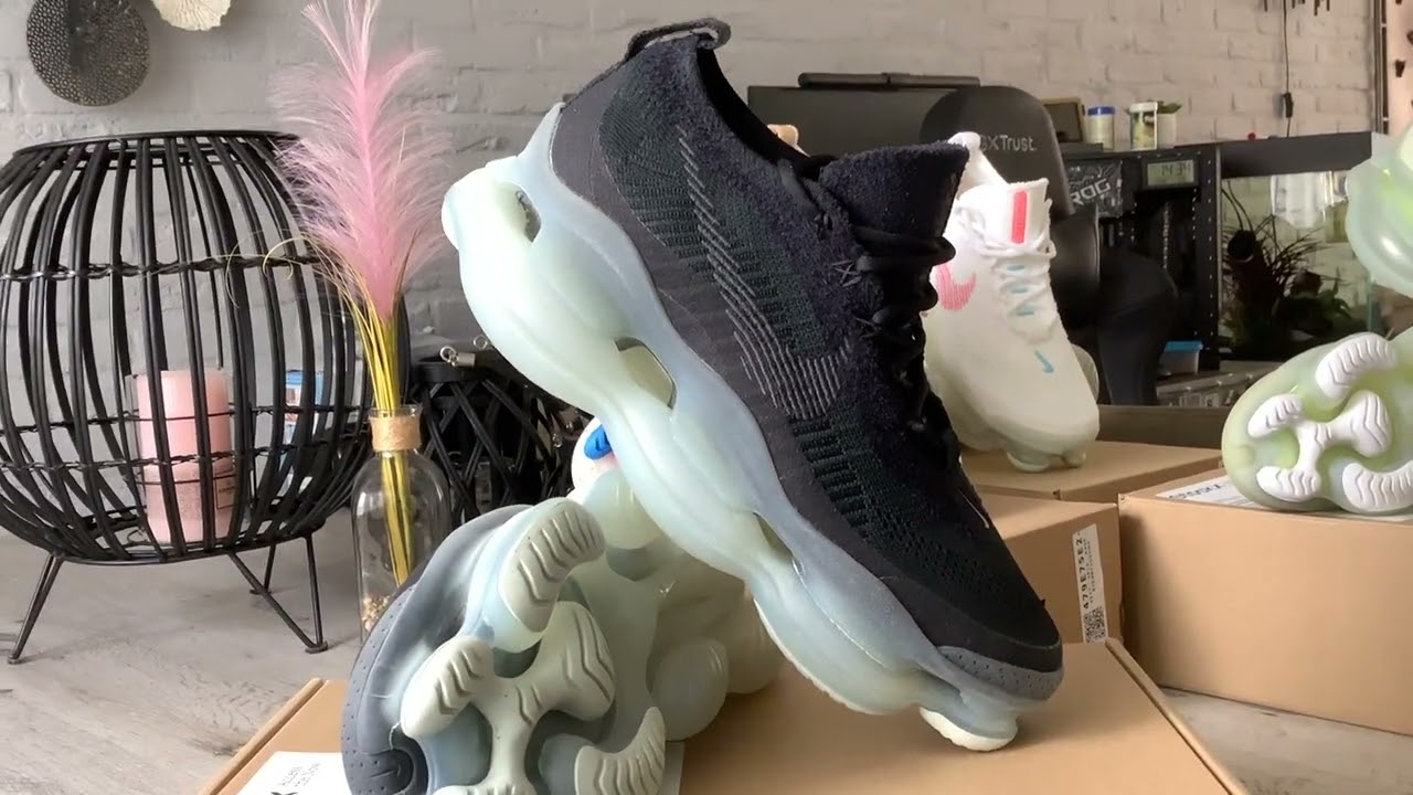 nike air max 270 react momo