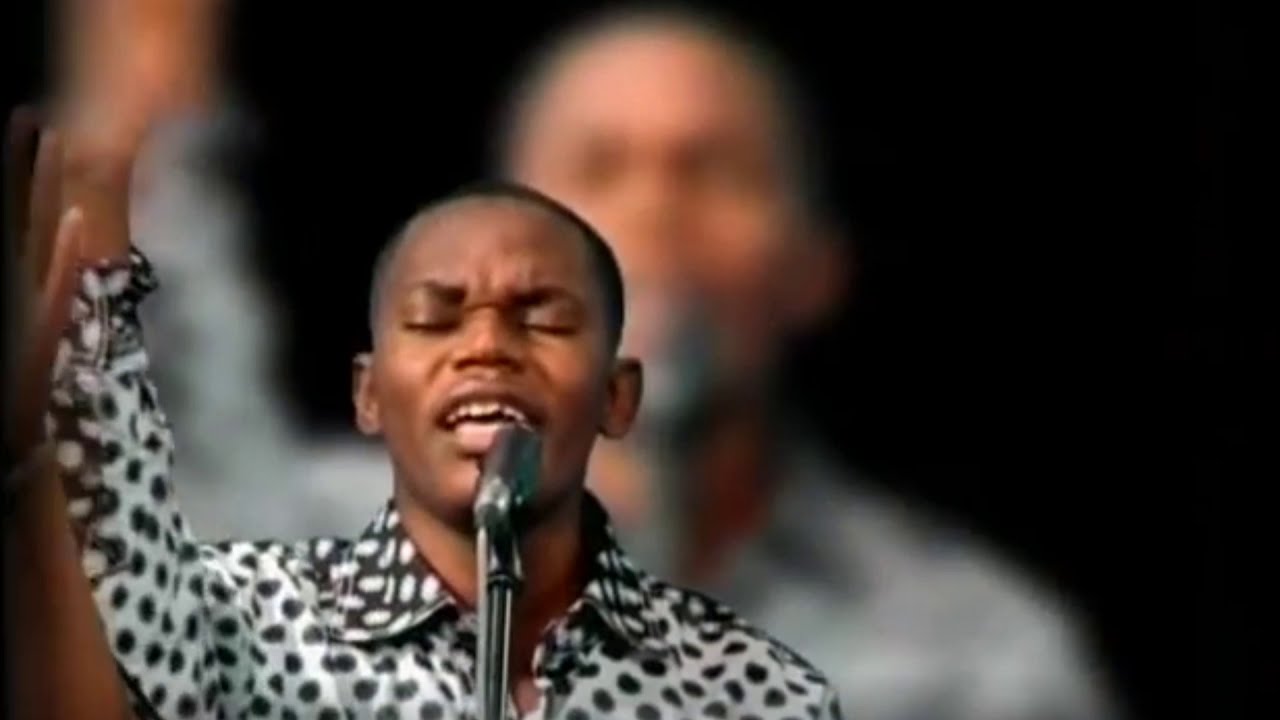 Adorons L'éternel - Prince Glorieux (Mix Concert clips)