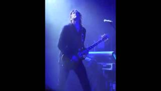 John Norum plays The Loner on 5 strings