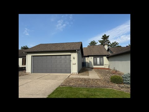12272 Woodside Court, Strongsville, OH home video tour