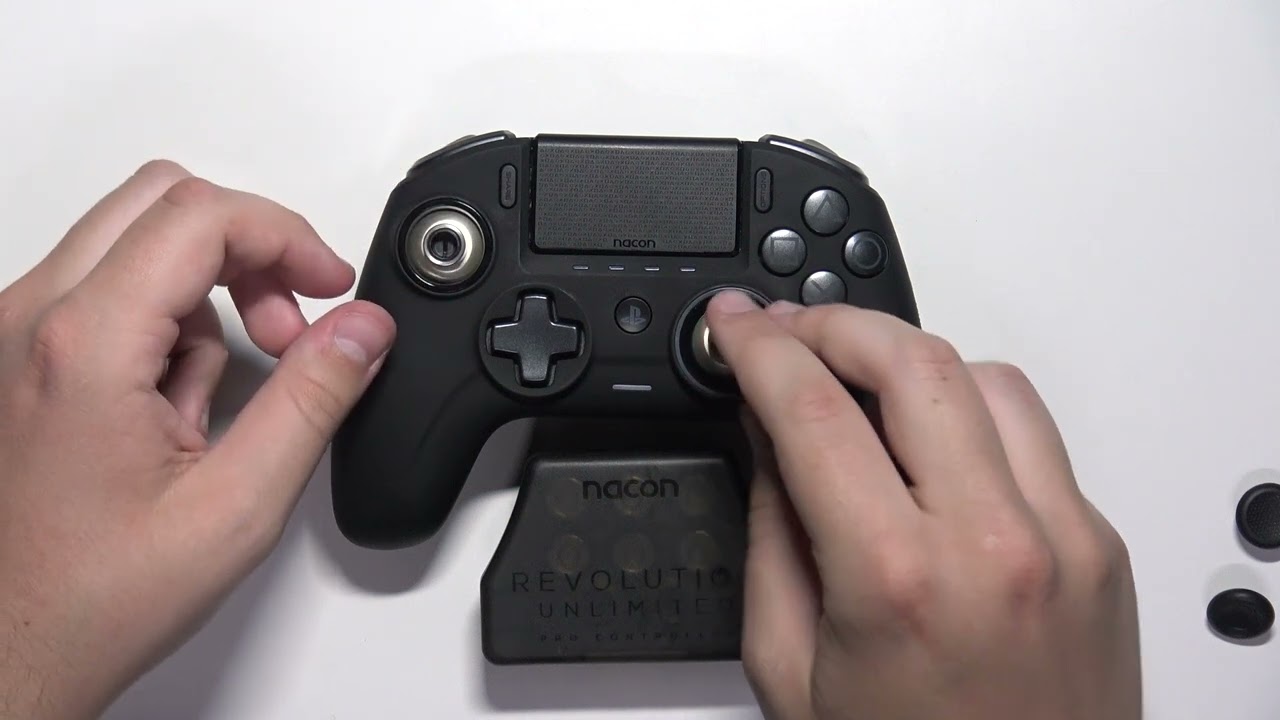 How to Install Stick Shafts on Your Nacon Revolution Controller