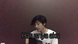 STORY WA!! Cowo ganteng main gitar cover lagu (Armada-Harusnya aku)