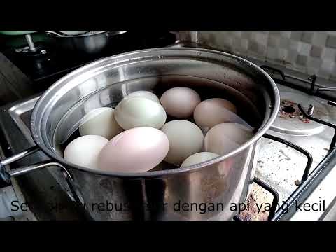 MUDAH BANGET! CARA MEMBUAT TELUR ASIN DENGAN BATU BATA