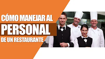 ¿Cuál es el trabajo de un miembro del equipo en un restaurante?