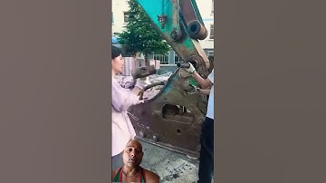 Nữ tài xế Phụ nữ TQ sửa máy xúc@Truckdriver&zindagi@#gril#trieudaidinh#truckesvlogs #truckdriver