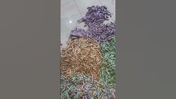 Thumbnail of Bongkar celengan anak, sedikit sedikit menjadi bukit.
