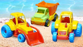 Lasten hiekkaleikkejä. Leikkivideoita leluautoilla. Auttaja-autot & lasten kulkuneuvot.