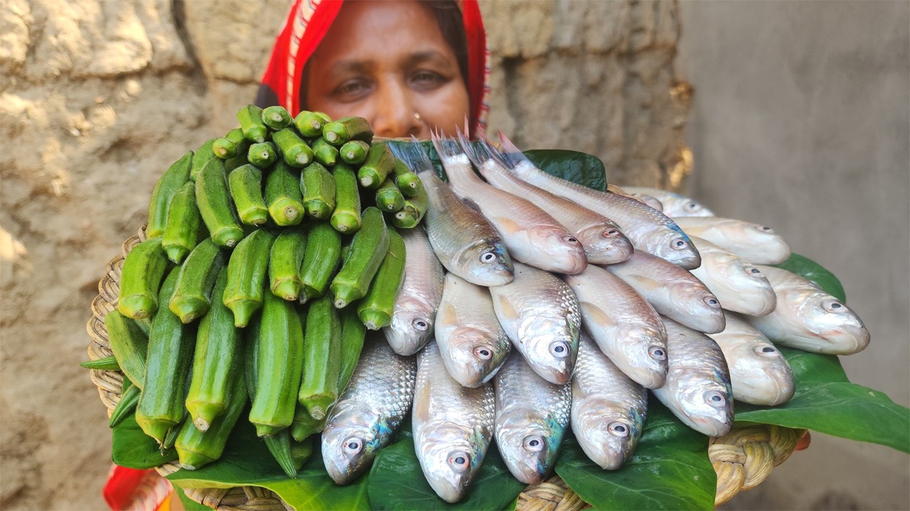 ঢেঁড়স আলু টমেটো দিয়ে বাটা মাছ রেসিপি এভাবে রান্না করলে চেটে পুটে খেয়ে নেবে New Dherosh Fish Recipe