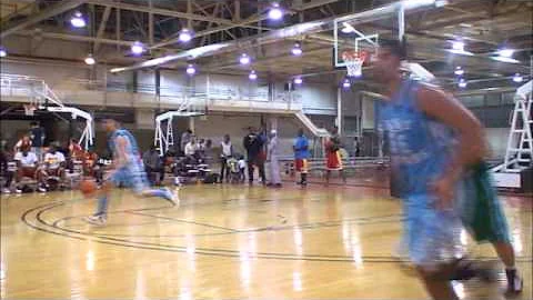 NICK MACERA running shot from long range - Megacit...