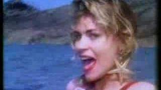 Video thumbnail of "Niagara : l'amour a la plage"