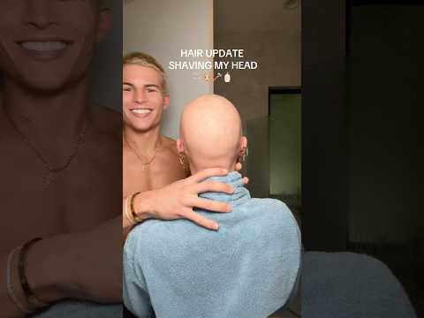 Never in 1 million years that I think my boyfriend would be helping me shave my head #alopecia #bald