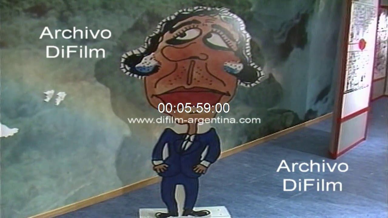 DiFilm - Salon con los caricaturistas argentinos en la Expo Sevilla 1992