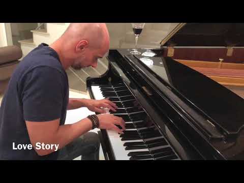 Rogério Koury Interpreta Love Story 