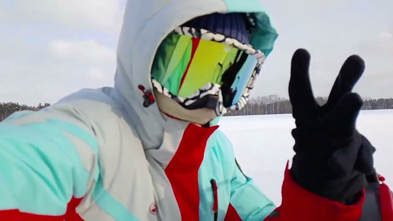 Катаемся на снегоходе