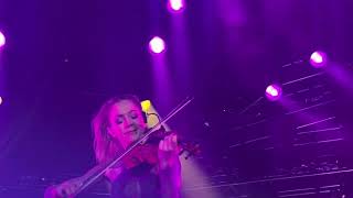 What happens when you bring me to a Lindsey Stirling concert and sit in the front row