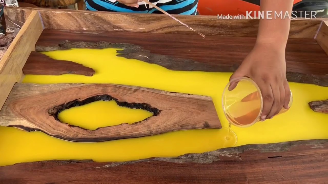 สาธิตการทำโต๊ะไม้เรซิ่น