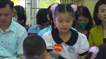 Bài 10 : Từ chỉ đặc điểm; Câu nêu đặc điểm (Chuyên đề TP) - p1