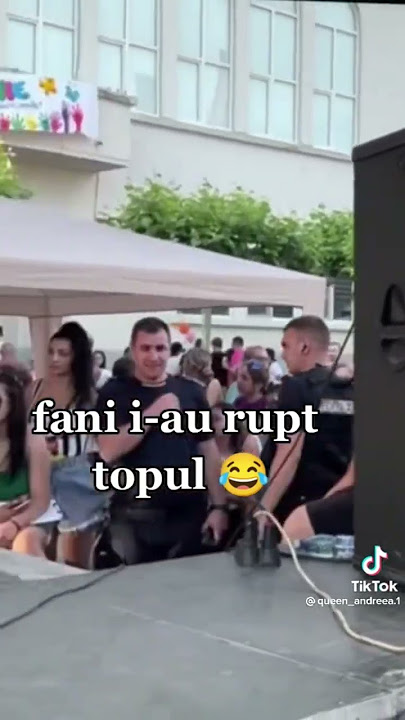 Andreea Bostanica naked on stage (proof)