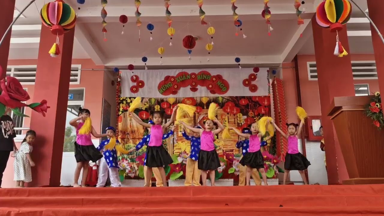 Múa Tết là tết