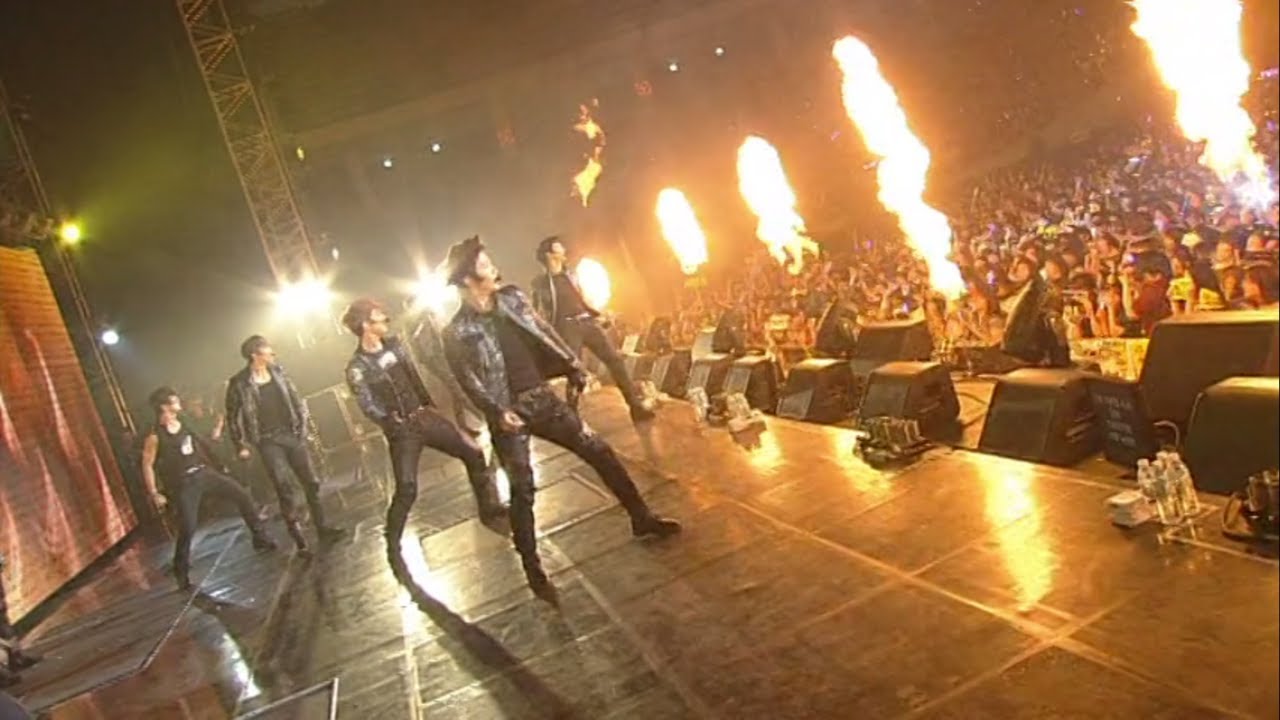 2PM Don't Stop Can't Stop 「1st Concert in SEOUL 'DON'T STOP CAN'T STOP'」 -  YouTube