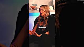 Famous Joe Rogan Reacts To Young Lady Destroying Woke Liberal Influencer Net Worth