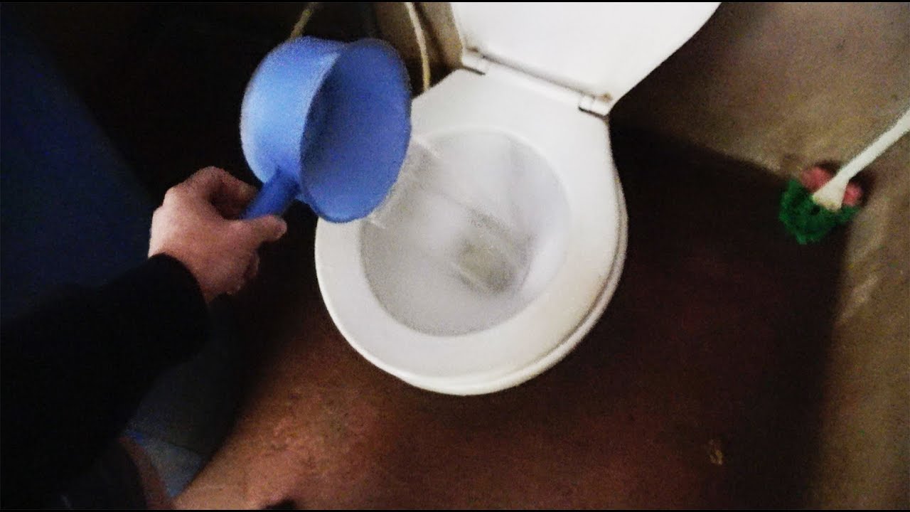 How to flush a toilet in Thailand YouTube