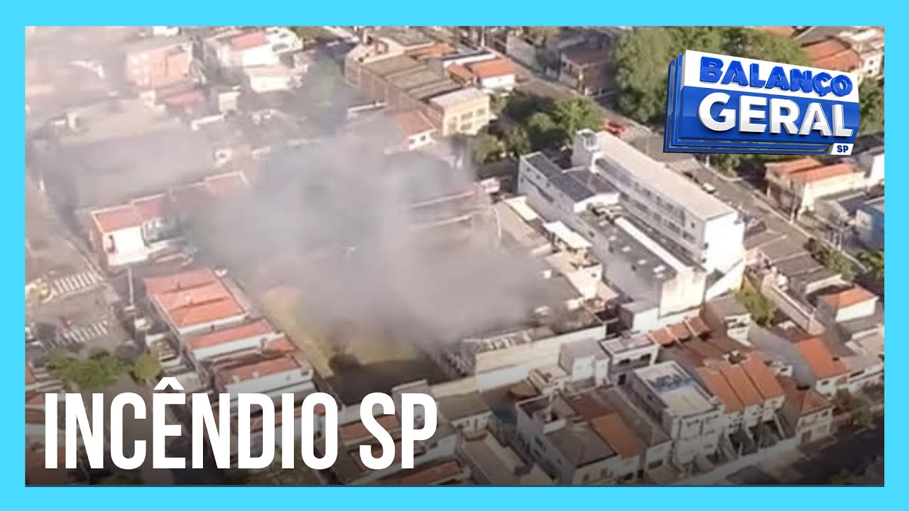 Incêndio destrói fábrica de tecidos na zona leste de SP