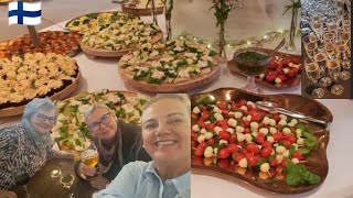 видео: Банкетный Зал для Праздников в Финляндии. Это мы хорошо зашли - Выпить и Закусить! Обалденный Фуршет картинка: Банкетный Зал для Праздников в Финляндии. Это мы хорошо зашли - Выпить и Закусить! Обалденный Фуршет